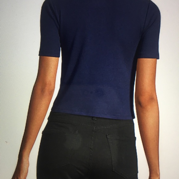 Arizona women’s shorts sleeves mock neck top - Picture 2 of 11